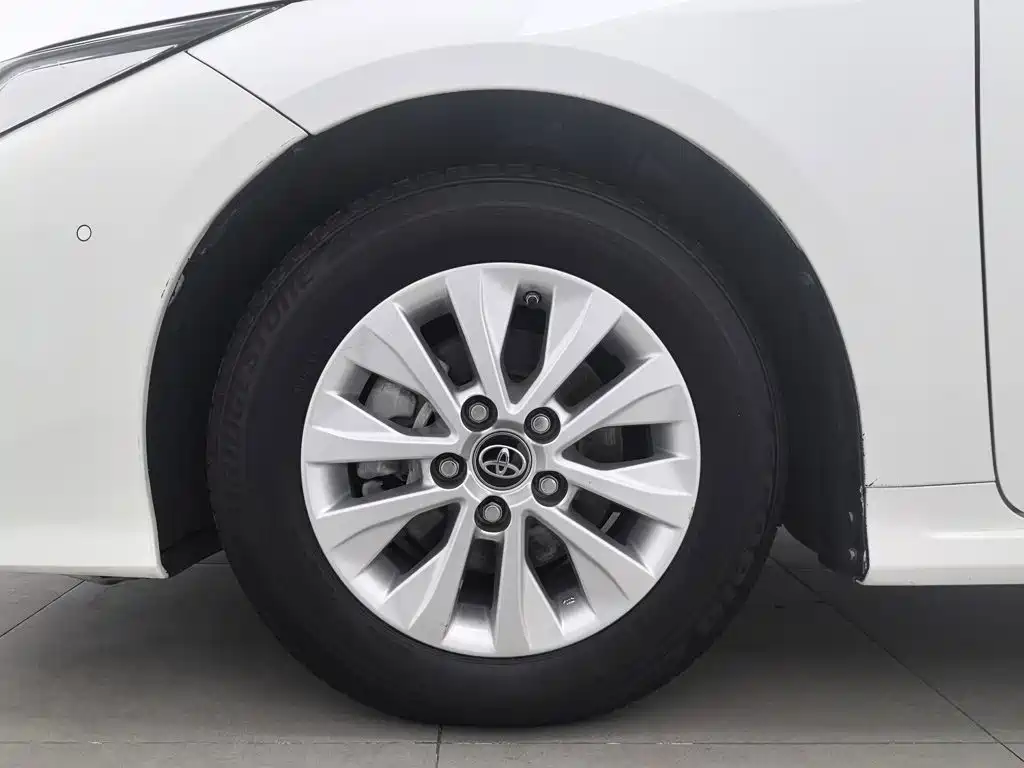 Toyota Corolla — миниатюра 17