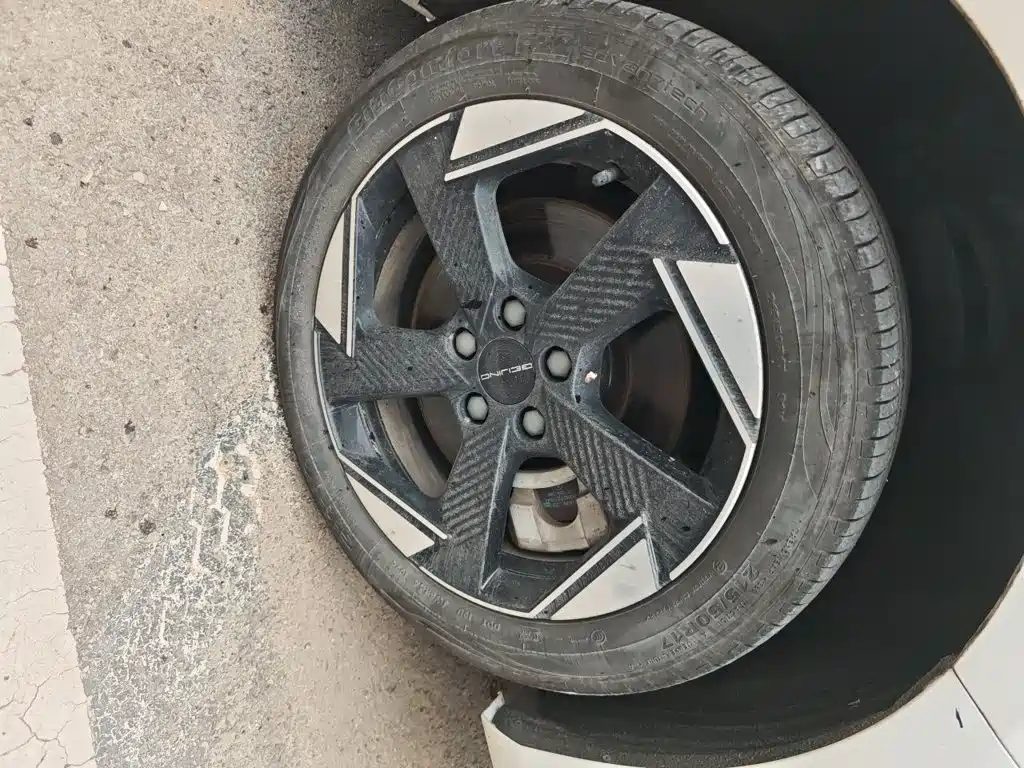 BAIC EU5 Plus — миниатюра 26