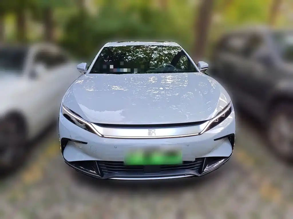 BYD Han — миниатюра 2