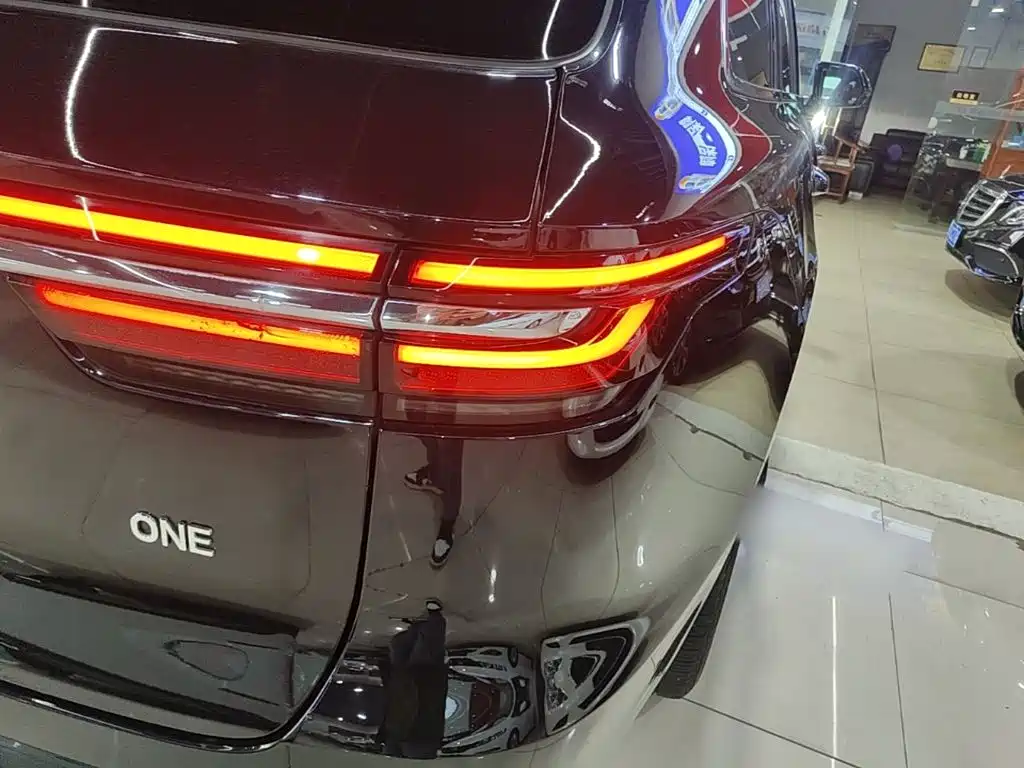 Li Auto Li ONE — миниатюра 8