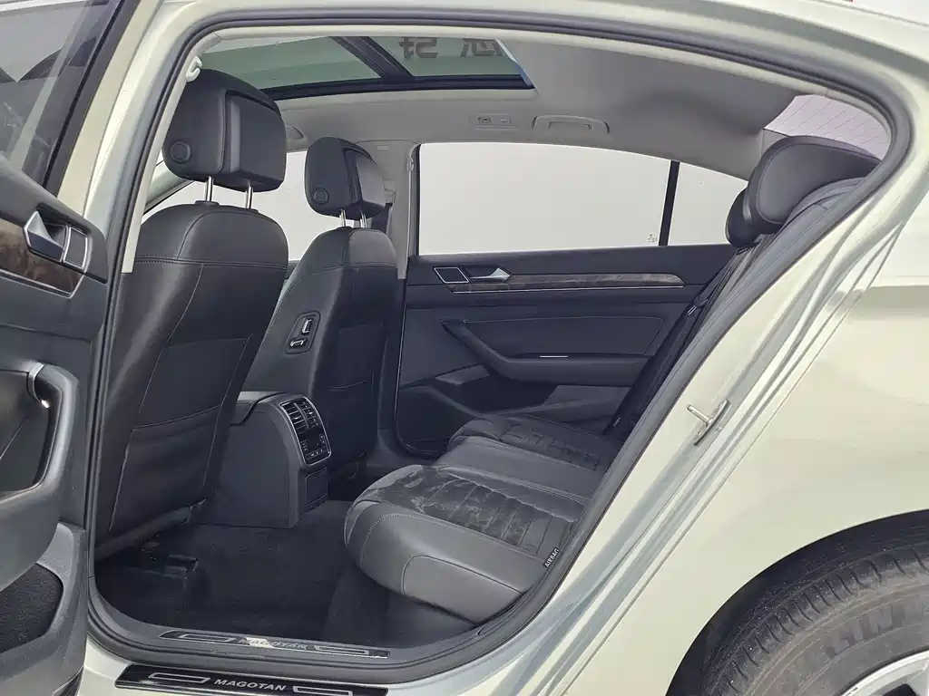 Volkswagen Magotan — миниатюра 8