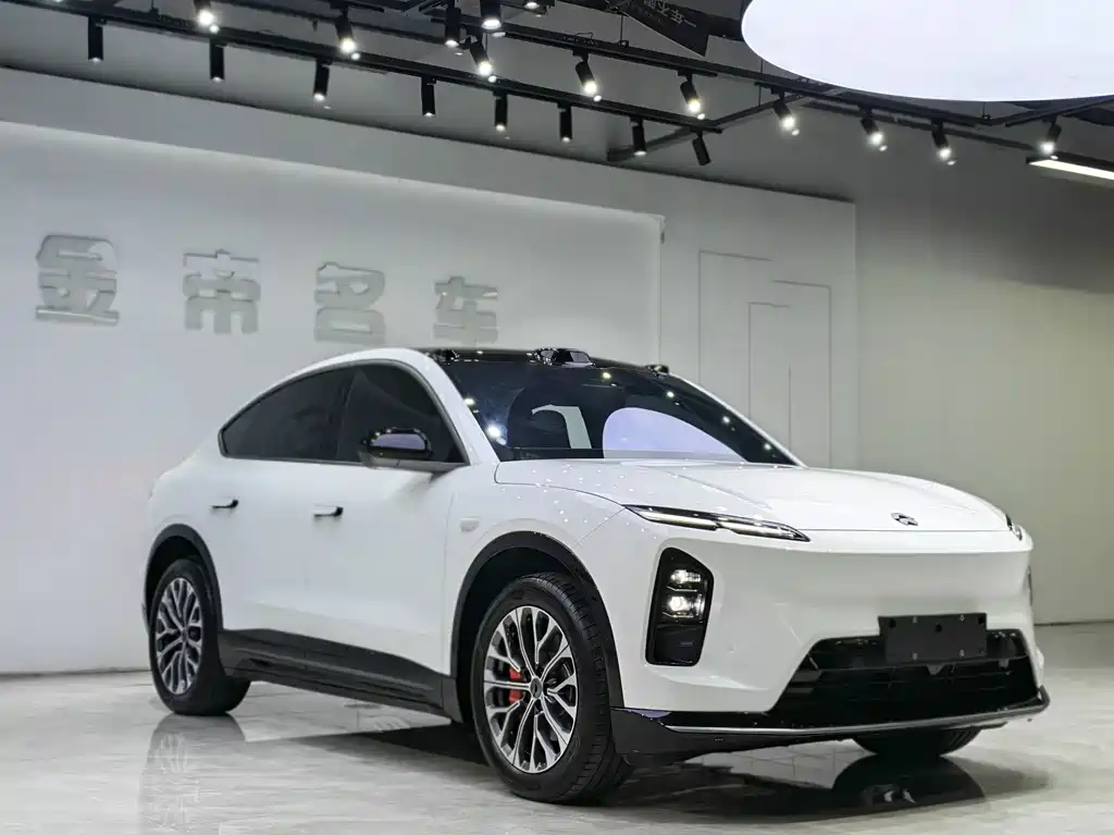 NIO EC6 — миниатюра 3