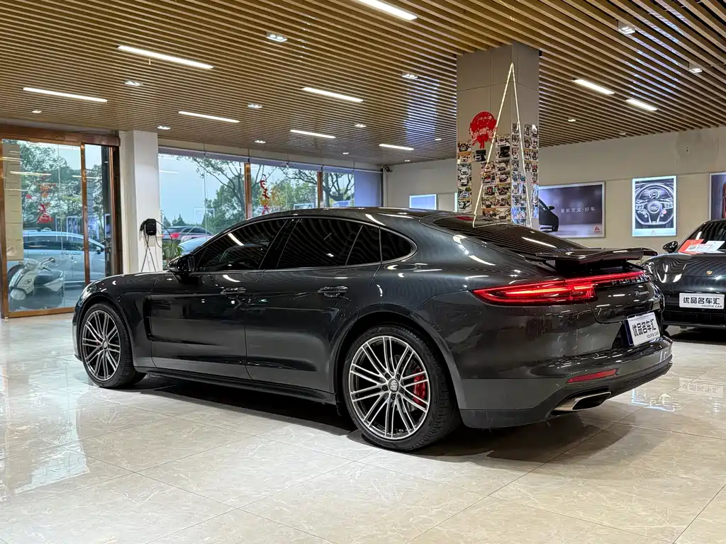 Porsche Panamera — миниатюра 4