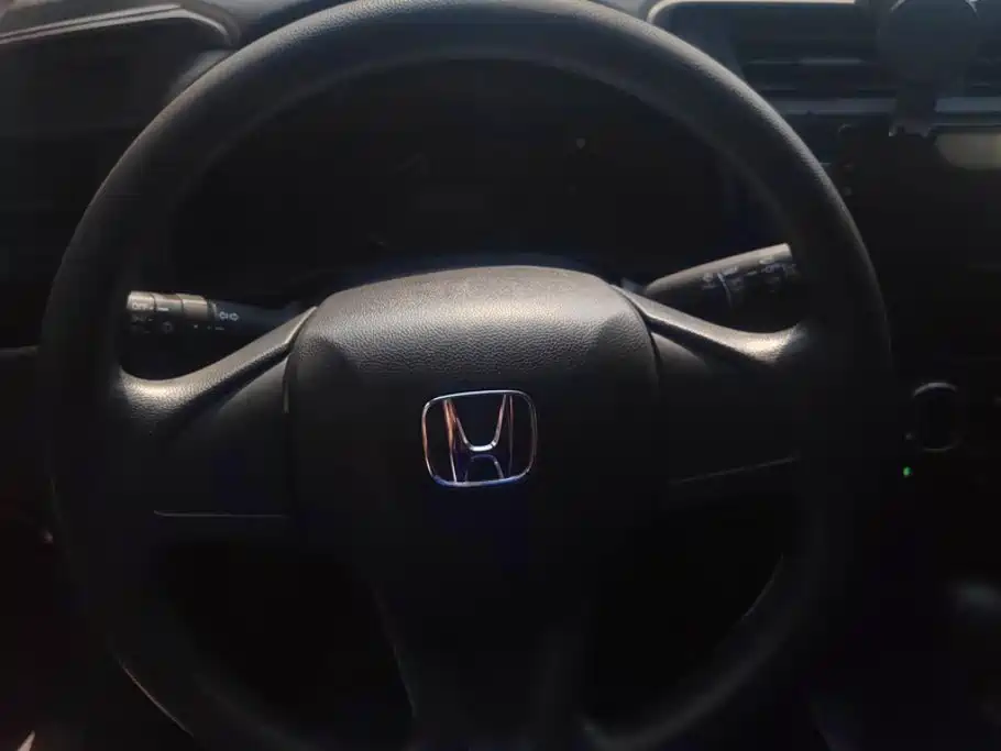 Honda Fit — миниатюра 15