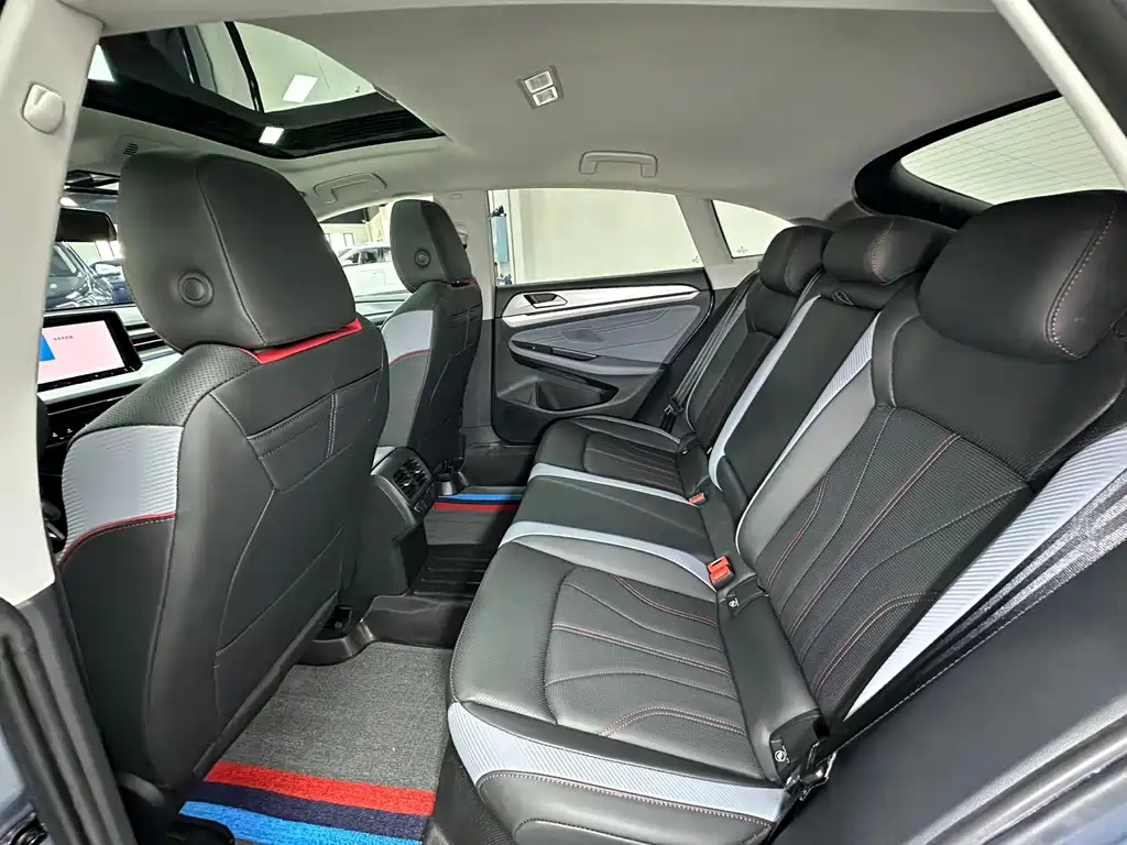 Volkswagen Lamando — миниатюра 8