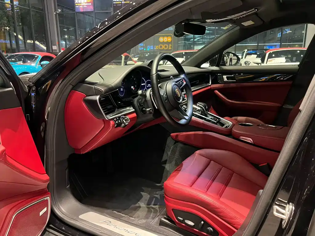 Porsche Panamera — миниатюра 3