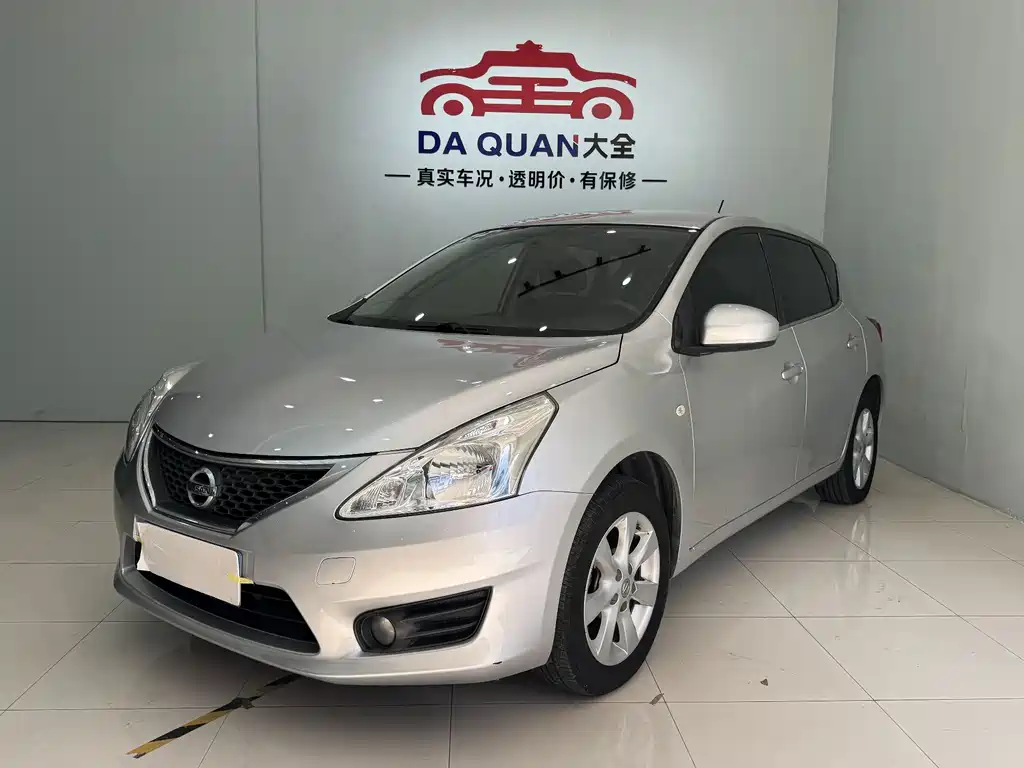 Nissan Tiida 2014