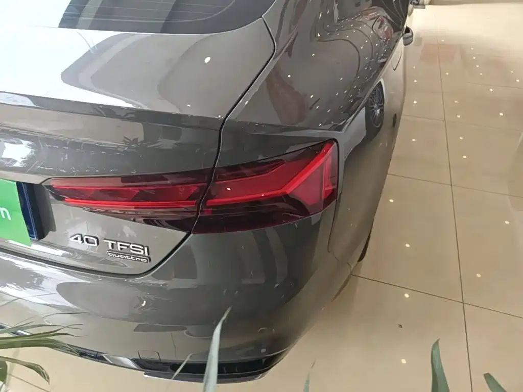 Audi A5 (Import) — миниатюра 8
