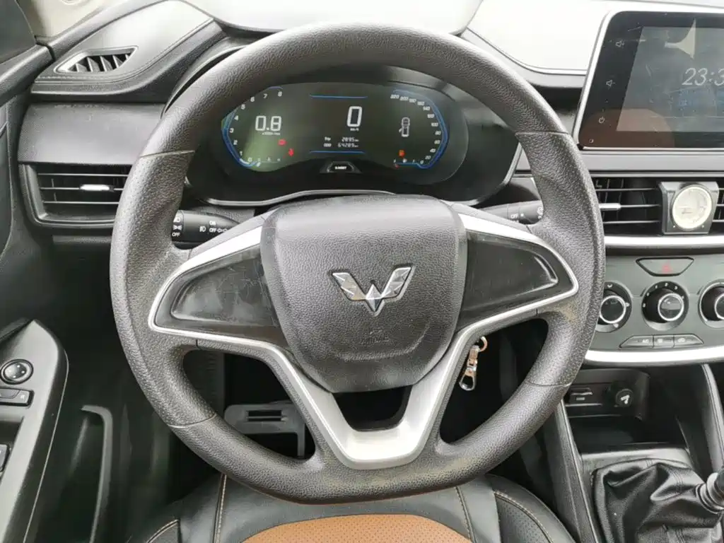 Wuling Hongguang S3 — миниатюра 11