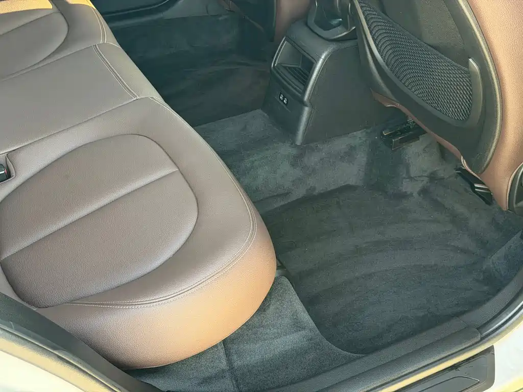 BMW X1 — миниатюра 15