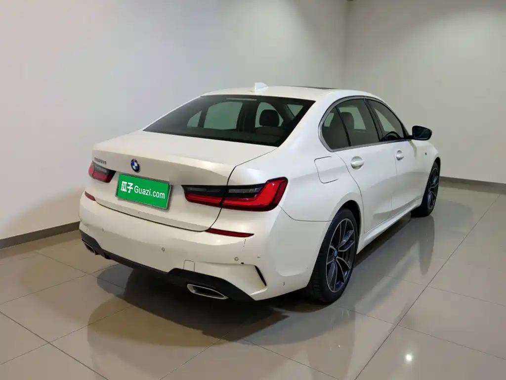 BMW 3 Series — миниатюра 4