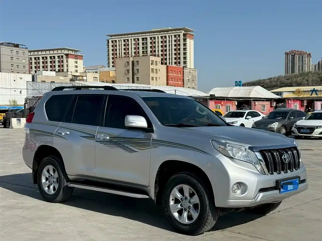 Toyota Prado 2011