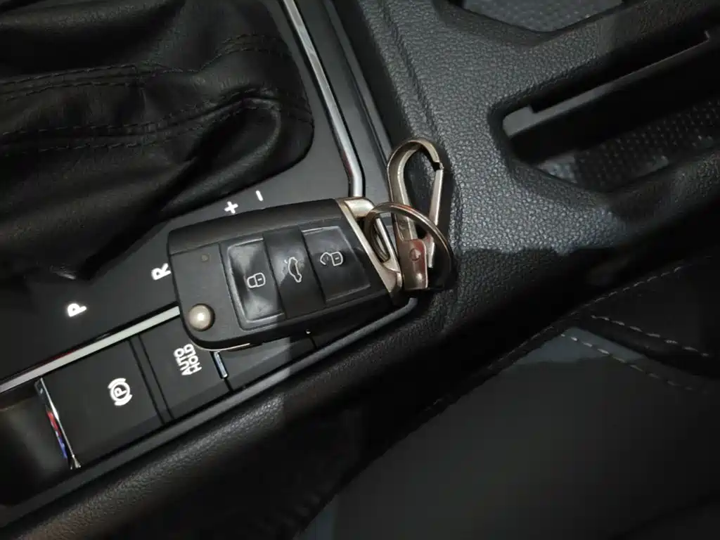Volkswagen Lavida — миниатюра 9