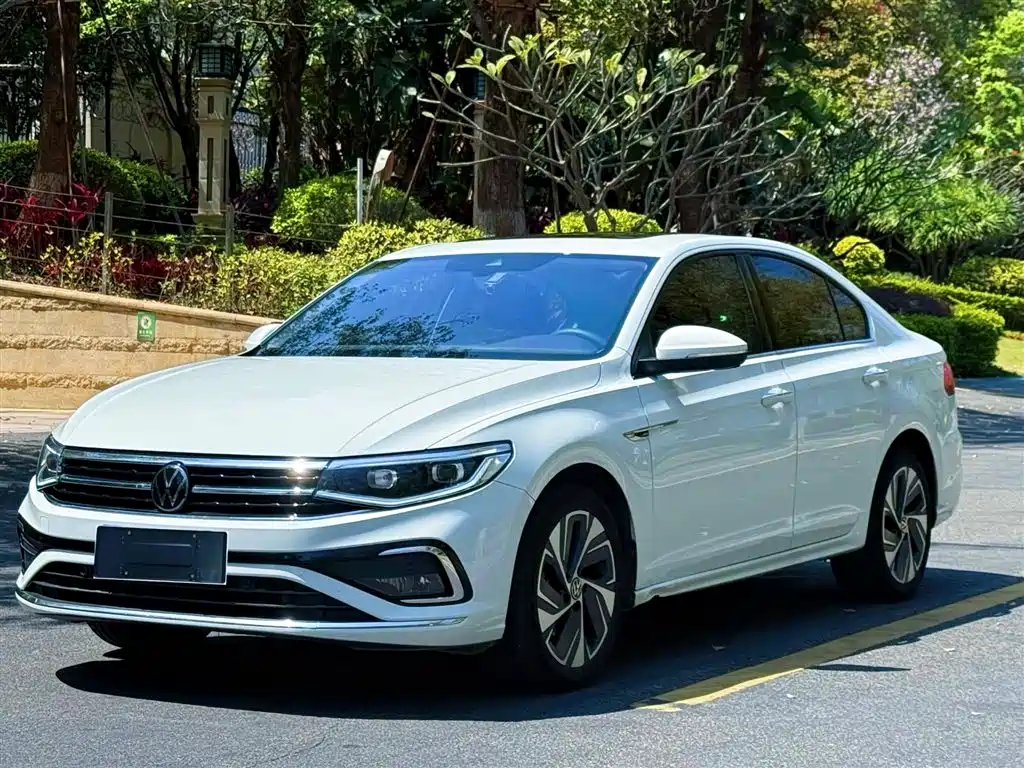 Volkswagen Bora 2024
