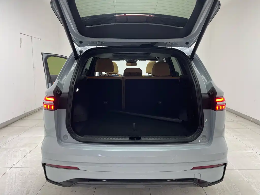 GEELY AUTOMOBILE XINGYUE L EXTENDED RANGE ELECTRIC VERSION