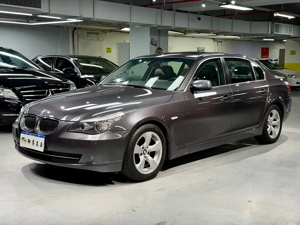 Купить BMW 5 Series