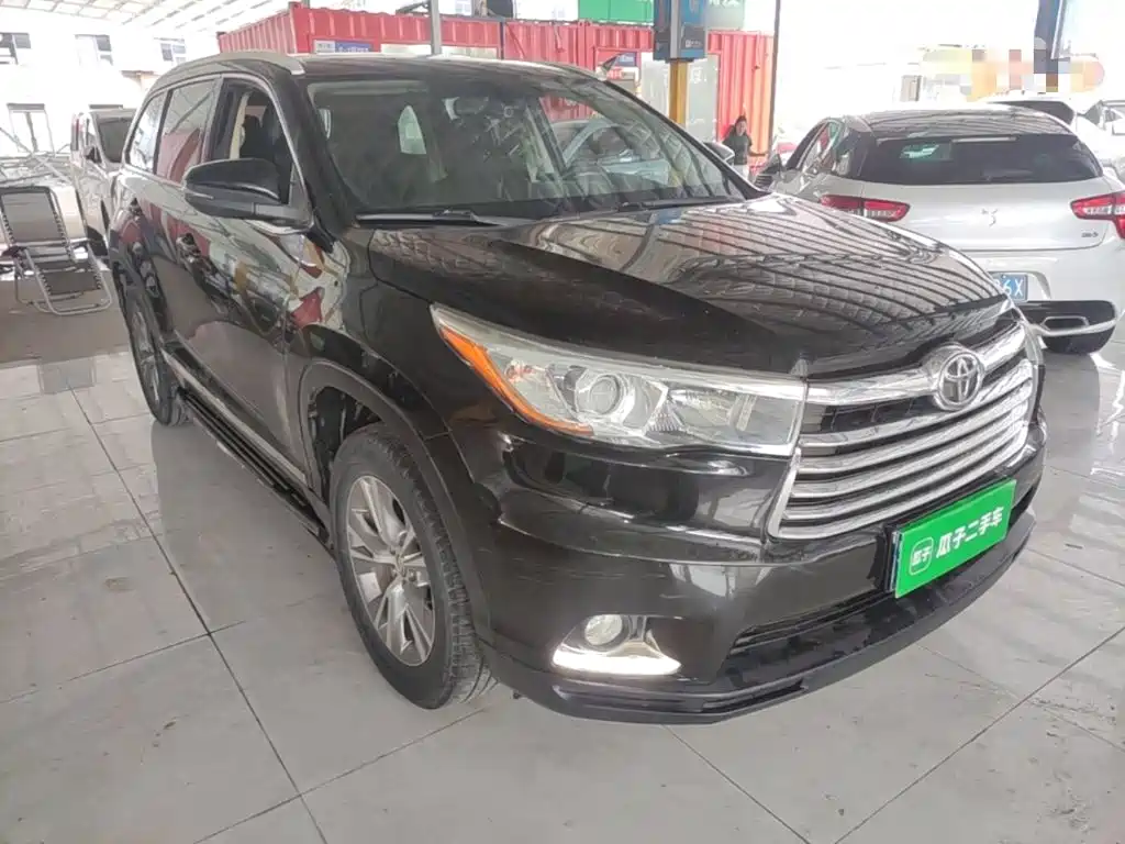 Toyota Highlander — миниатюра 4