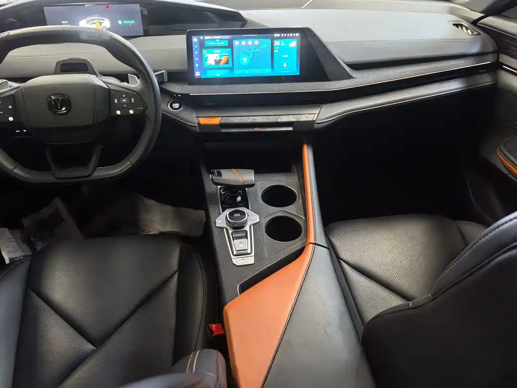 Changan UNI-V — миниатюра 10
