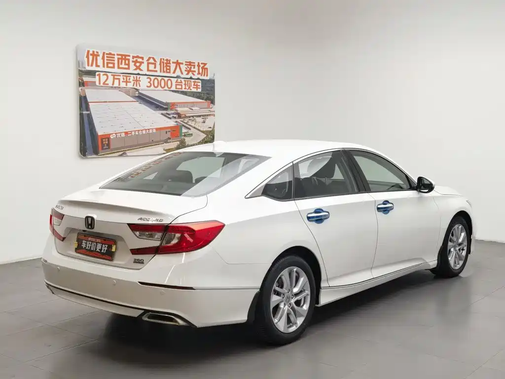 Honda Accord 2018 260TURBO Elite VI