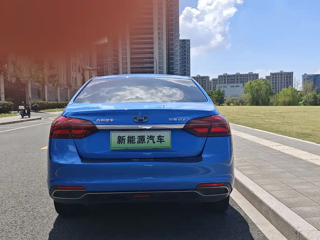Geely New Energy — миниатюра 3