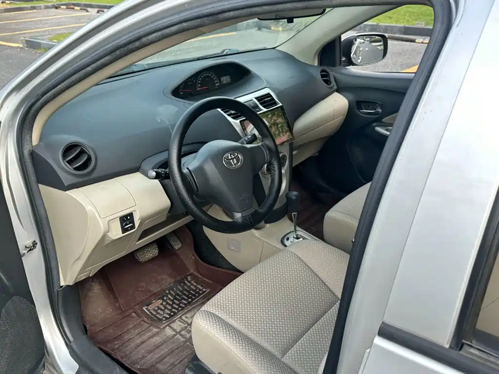 Toyota Vios — миниатюра 5