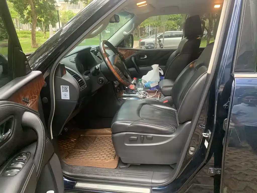 Infiniti QX80 — миниатюра 2