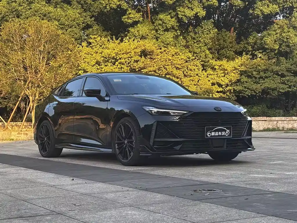 Changan UNI-V — миниатюра 3