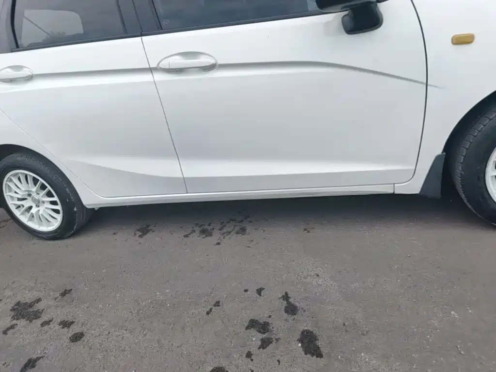 Honda Fit — миниатюра 21