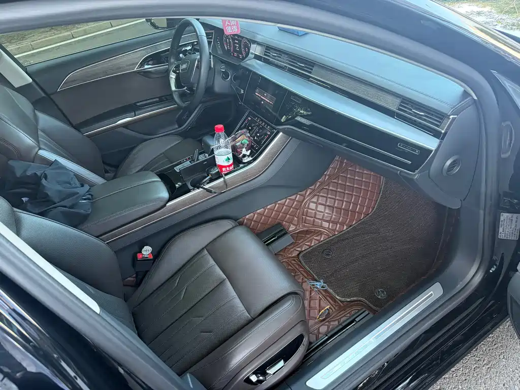 Audi A8 — миниатюра 4
