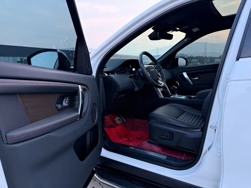 LAND ROVER DISCOVER SPORTS