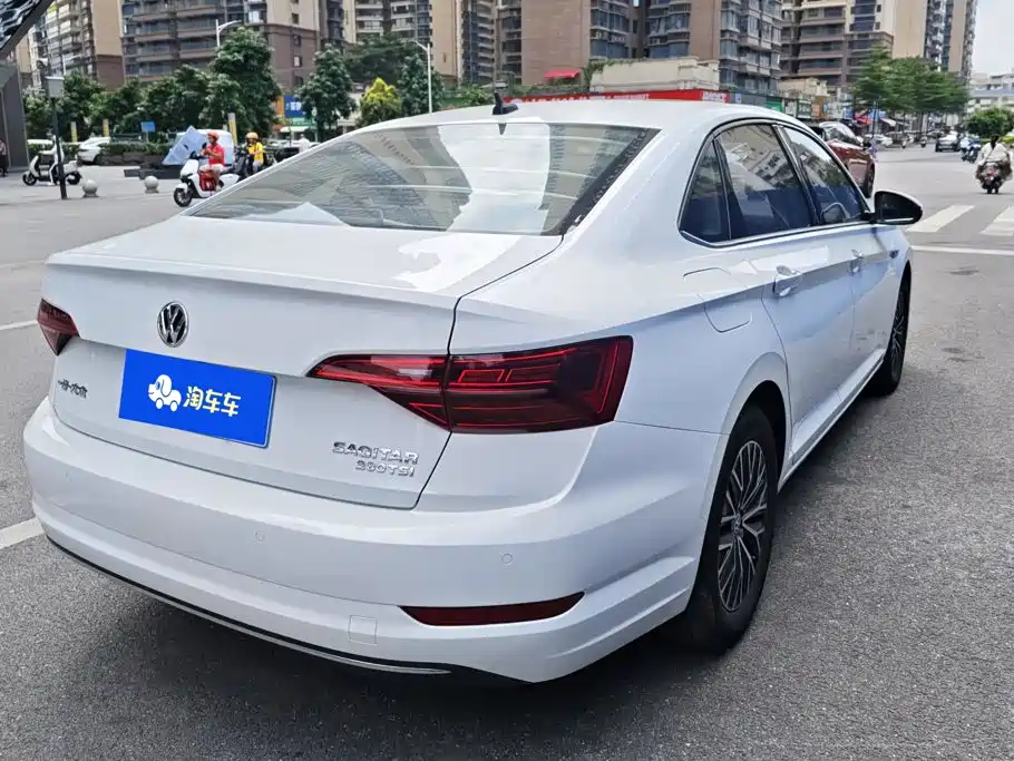 Volkswagen Sagitar — миниатюра 3