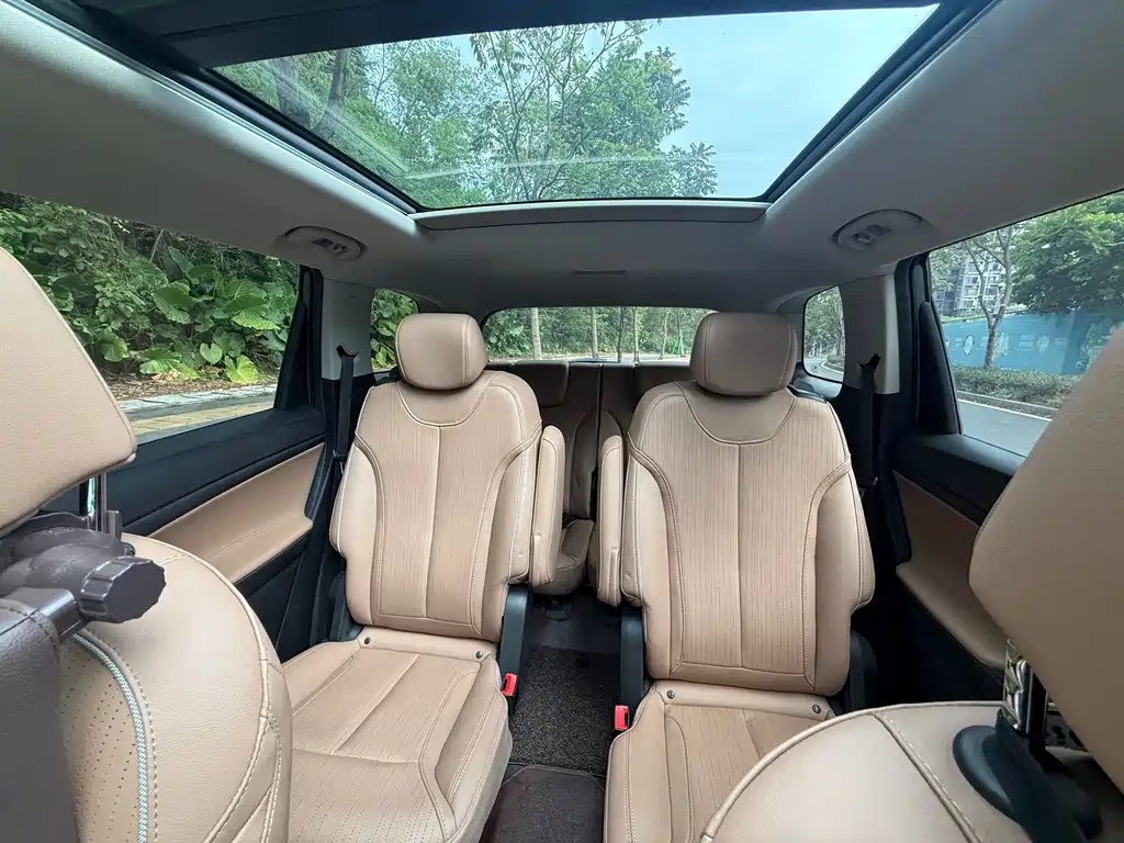 Buick GL6 — миниатюра 12