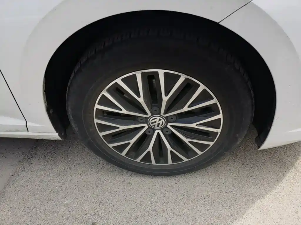 Volkswagen Sagitar — миниатюра 12