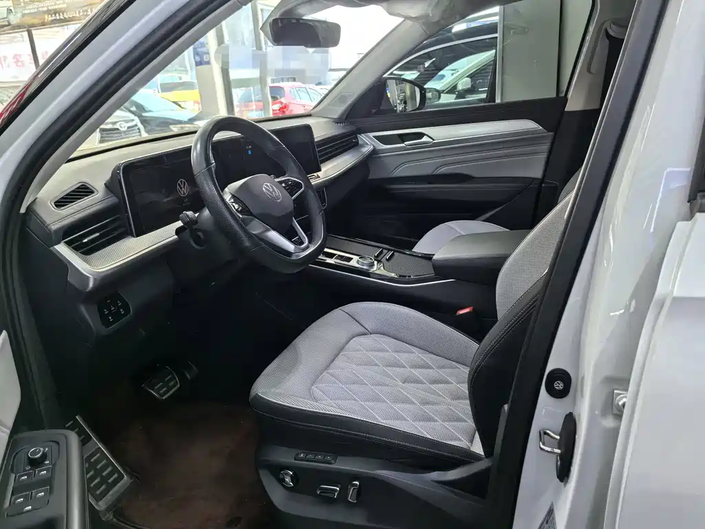 Volkswagen Tavendor — миниатюра 7