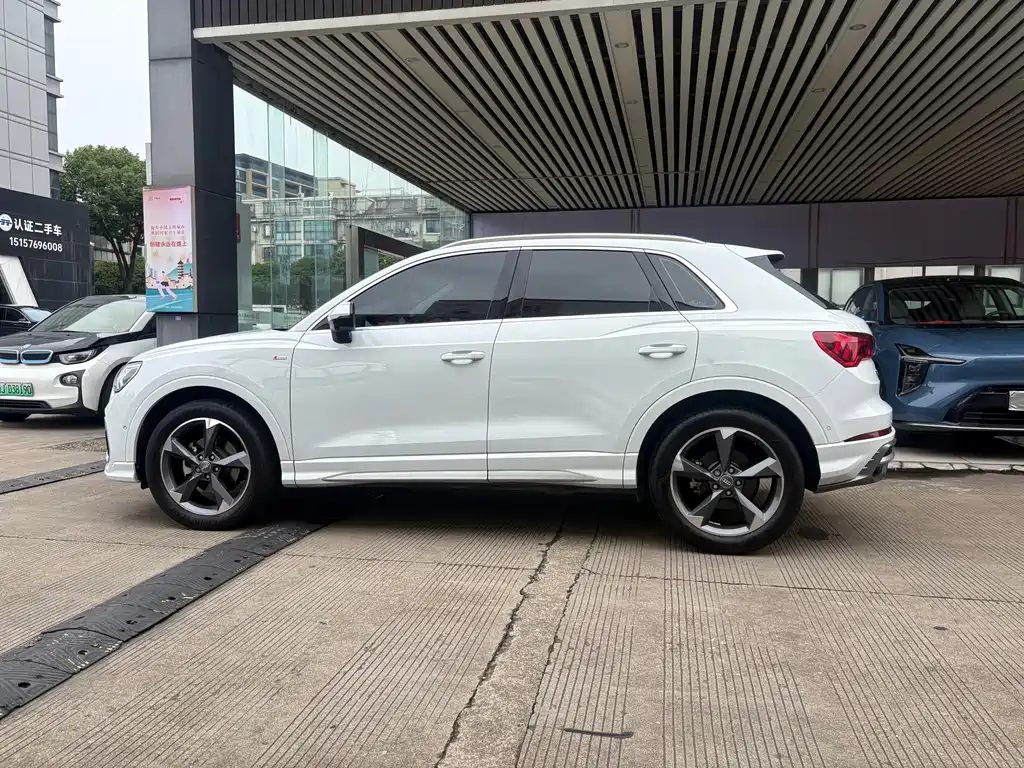 Audi Q3 — миниатюра 4