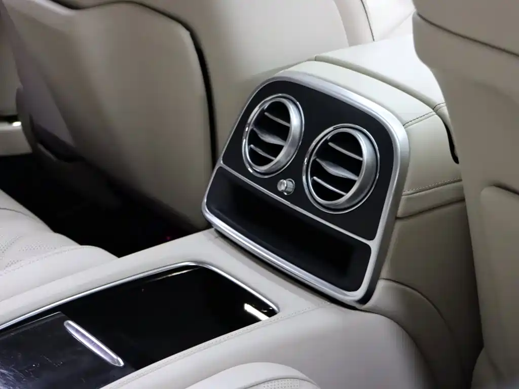 Mercedes-Benz S-Class — миниатюра 28