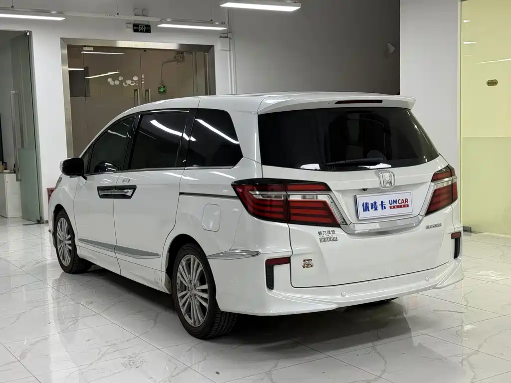 Honda Elysion — миниатюра 4
