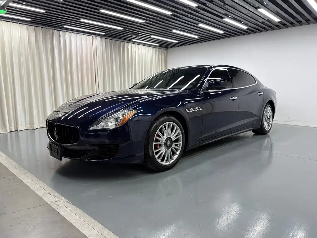 Купить Maserati Quattroporte