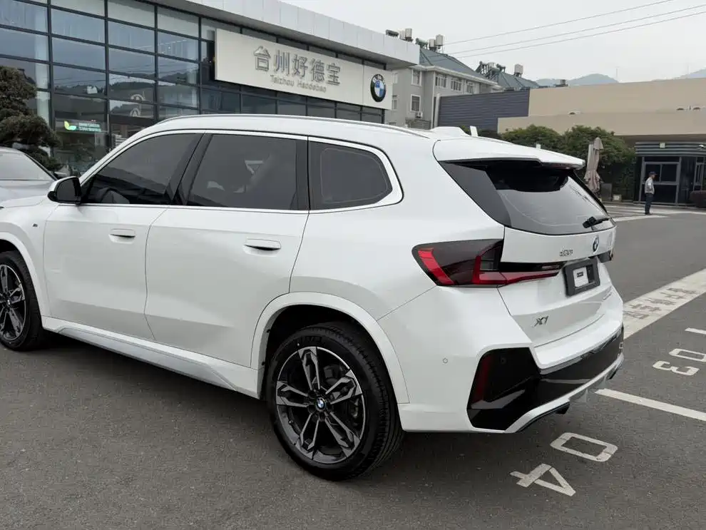 BMW X1 2023 sDrive25Li M Sport