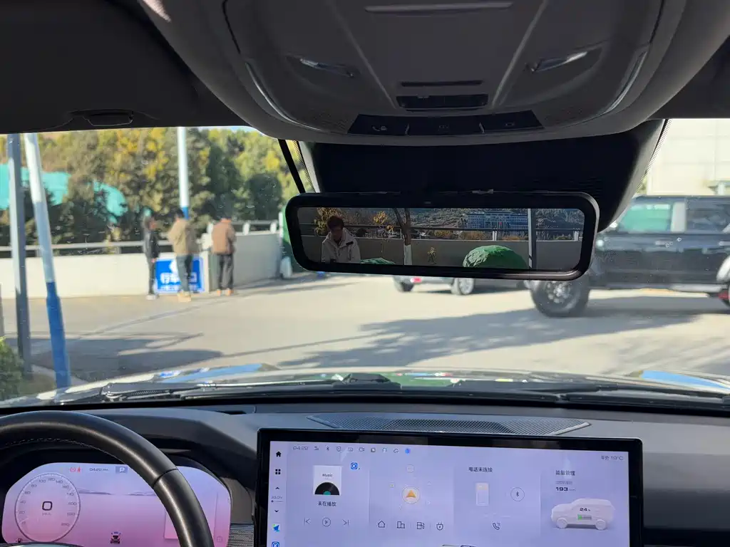 TANK TANK 400 NEW ENERGY