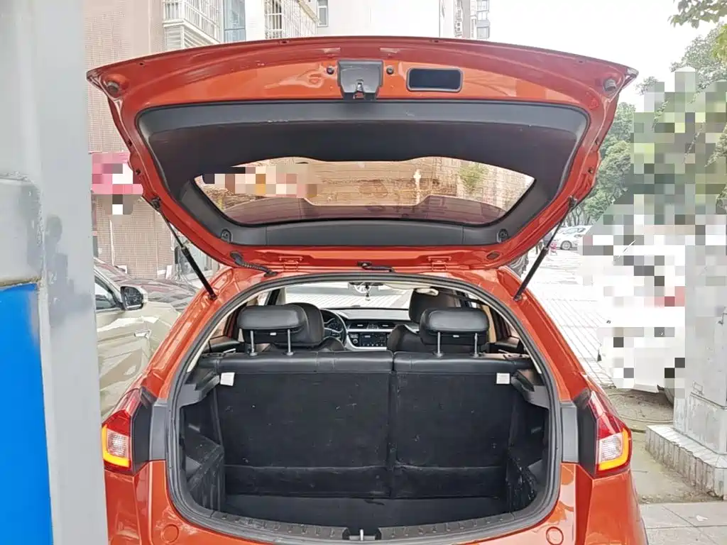 Geely Vision X3 — миниатюра 19