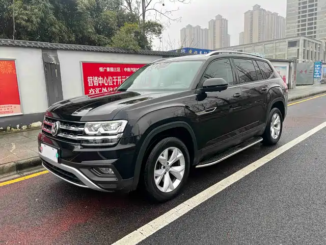 VOLKSWAGEN TOURANG 2021