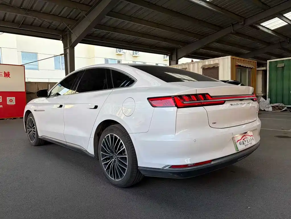 BYD Han — миниатюра 7