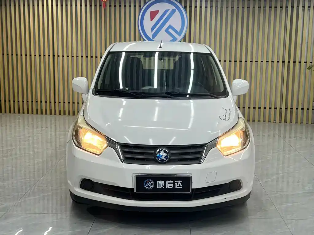 Venucia R50 — миниатюра 2