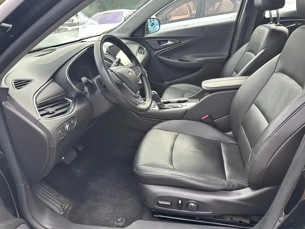 Chevrolet Malibu XL — миниатюра 3