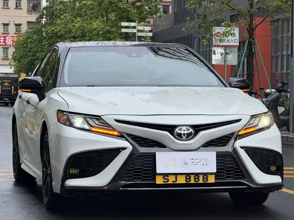 Toyota Camry 2022 2.5S