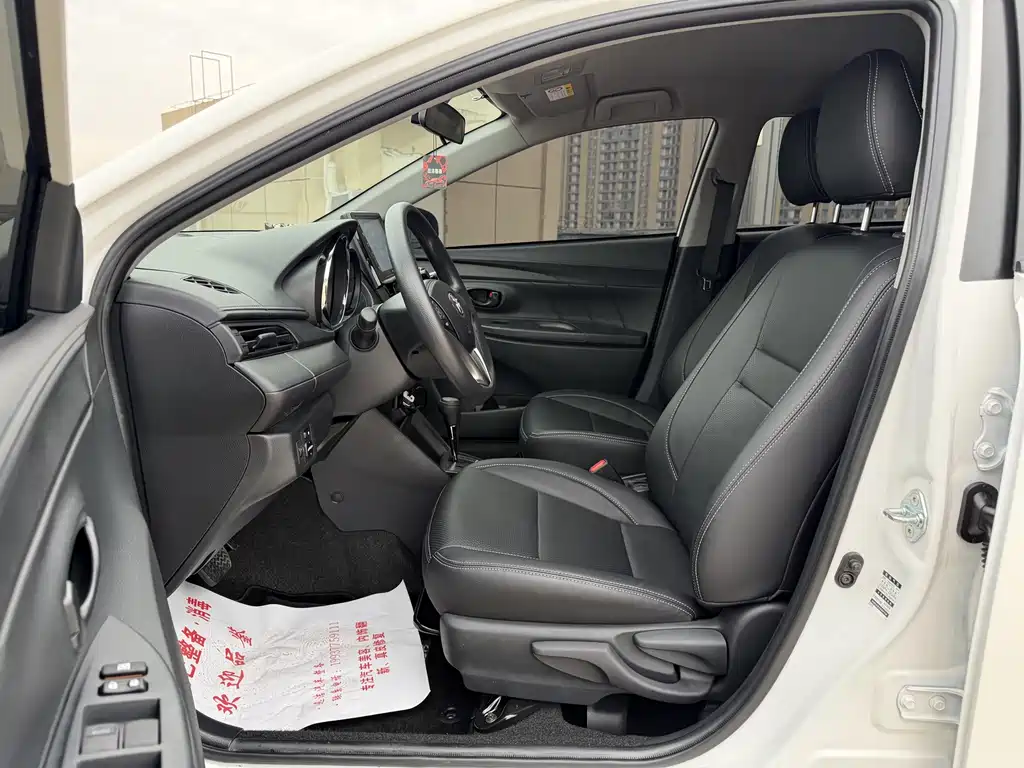 Toyota Vios FS — миниатюра 4