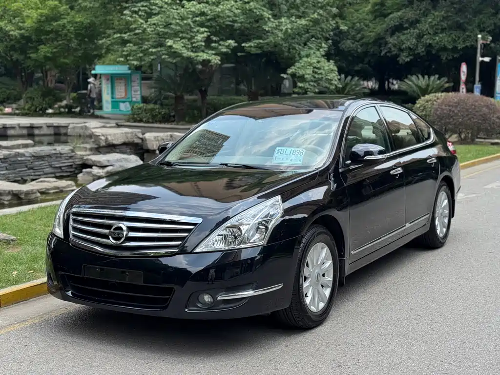 Купить Nissan Teana