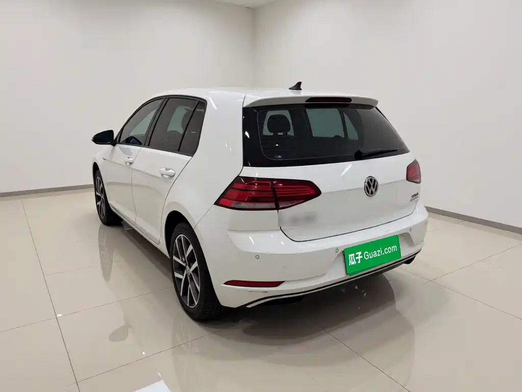 Volkswagen Golf — миниатюра 4