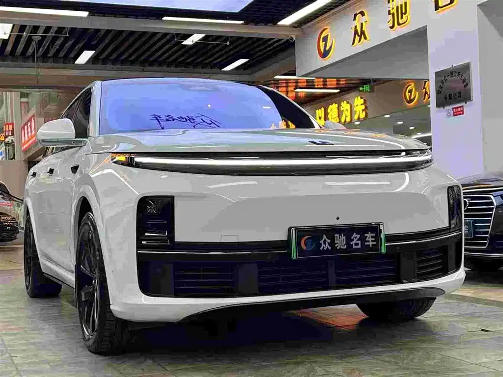 Li Auto Li L7 2023